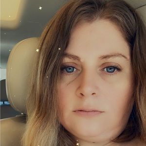 Meet your Posher, Dawndra